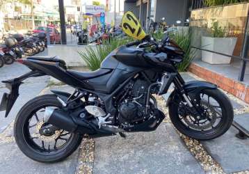 YAMAHA MT-03