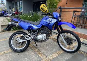 YAMAHA XT