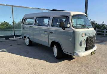 VOLKSWAGEN KOMBI