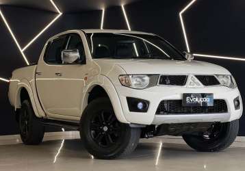 MITSUBISHI L200 TRITON