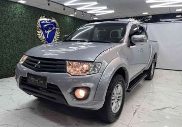 MITSUBISHI L200 TRITON