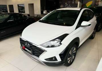 HYUNDAI HB20X