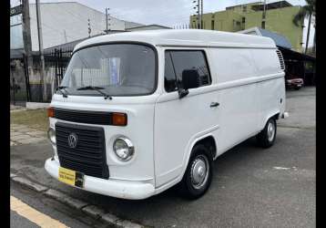 VOLKSWAGEN KOMBI