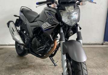 YAMAHA FAZER