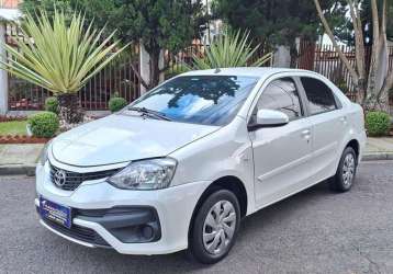 TOYOTA ETIOS