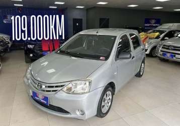 TOYOTA ETIOS