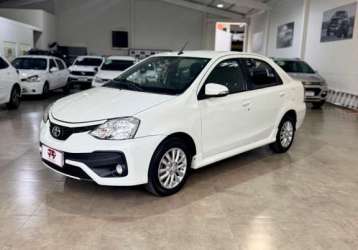 TOYOTA ETIOS