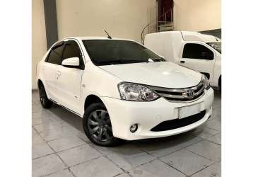 TOYOTA ETIOS