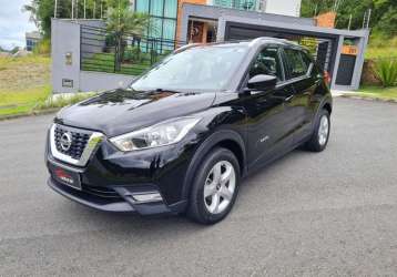 nissan kicks 2009