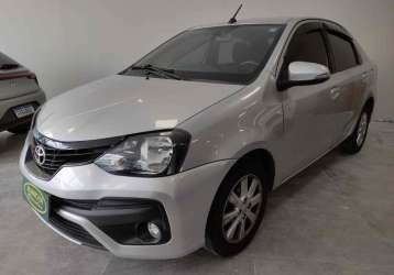 TOYOTA ETIOS