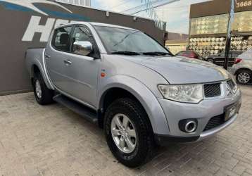 MITSUBISHI L200 TRITON