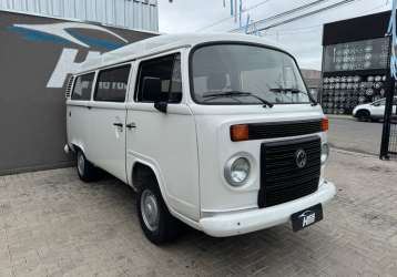 VOLKSWAGEN KOMBI