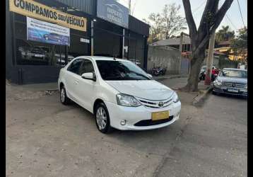 TOYOTA ETIOS