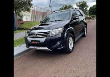 TOYOTA HILUX SW4