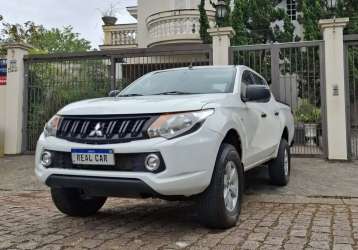 MITSUBISHI L200 TRITON