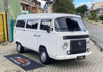 VOLKSWAGEN KOMBI