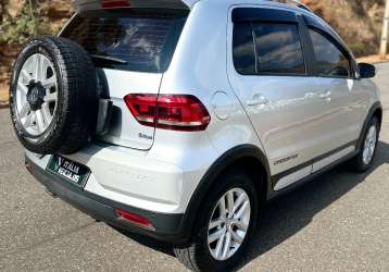 VOLKSWAGEN CROSSFOX