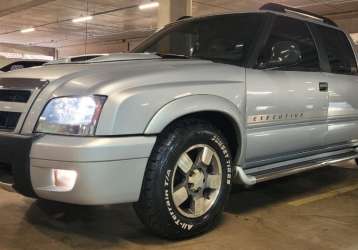 CHEVROLET S10