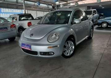 VOLKSWAGEN NEW BEETLE