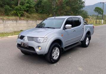 MITSUBISHI L200 TRITON