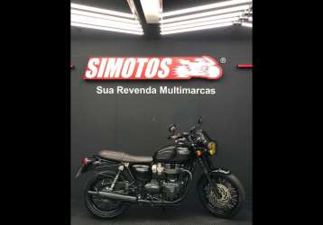 TRIUMPH BONNEVILLE