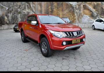 MITSUBISHI L200 TRITON