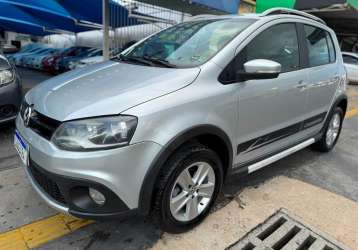 VOLKSWAGEN CROSSFOX