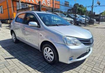 TOYOTA ETIOS