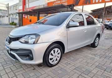 TOYOTA ETIOS