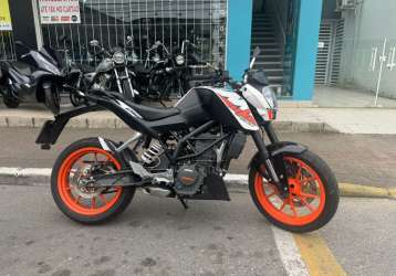 KTM DUKE