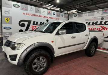 MITSUBISHI L200 TRITON