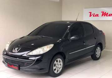 Peugeot 207 1.4 Sedan Xr Passion 8v 4p à venda em Curitiba - PR