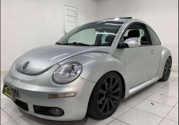 VOLKSWAGEN NEW BEETLE