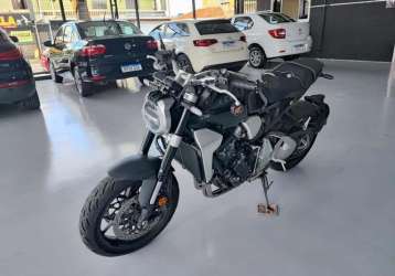 HONDA CB