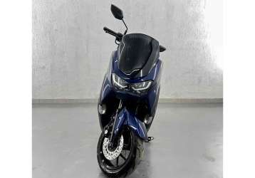 YAMAHA NMAX