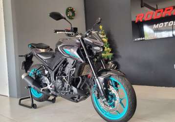 YAMAHA MT-03