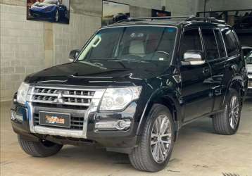 MITSUBISHI PAJERO FULL