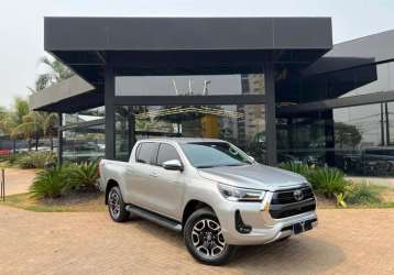 TOYOTA HILUX SW4