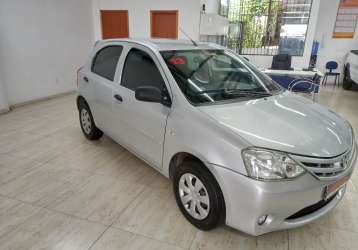 TOYOTA ETIOS