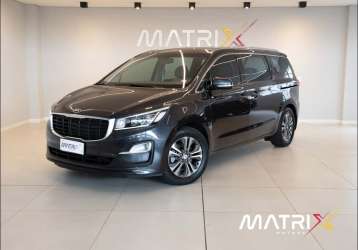 KIA GRAND CARNIVAL