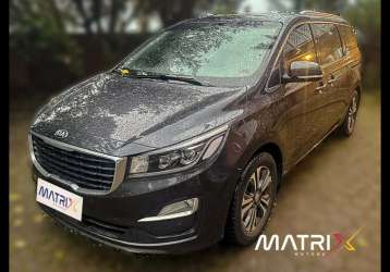 KIA GRAND CARNIVAL