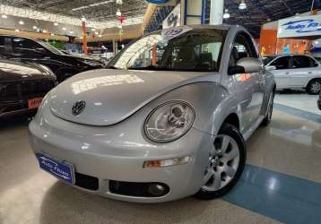 VOLKSWAGEN NEW BEETLE