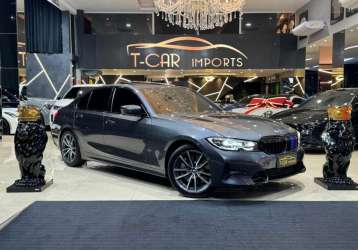 BMW 330i