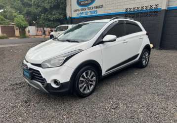 HYUNDAI HB20X