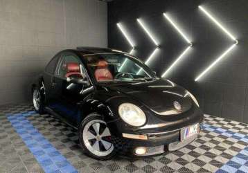 VOLKSWAGEN NEW BEETLE