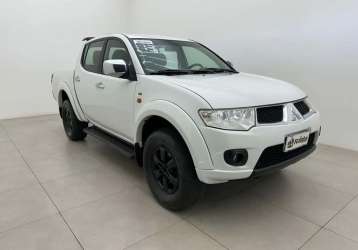 MITSUBISHI L200 TRITON