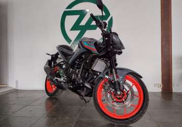 YAMAHA MT-03