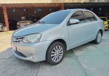 TOYOTA ETIOS