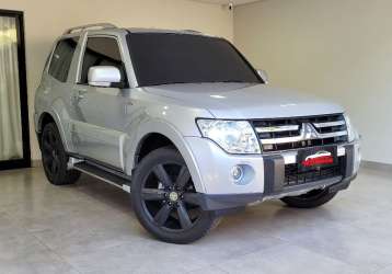 MITSUBISHI PAJERO FULL