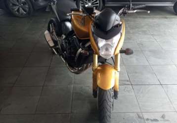 HONDA CB